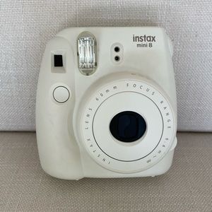 Fujufilm Instax Mini 8 Instant Polaroid Camera